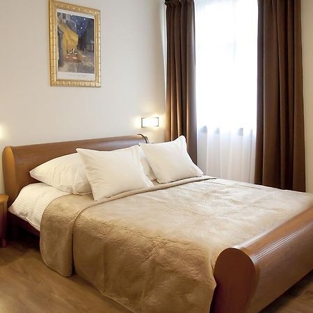 Apartamenty Hotelu Pod Orlem Torun Luaran gambar